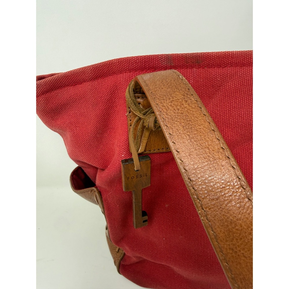 Fossil Red Canvas Brown Leather Trim Tote Shoulder Bag Whipstitch Key Charm - Picture 3 of 14